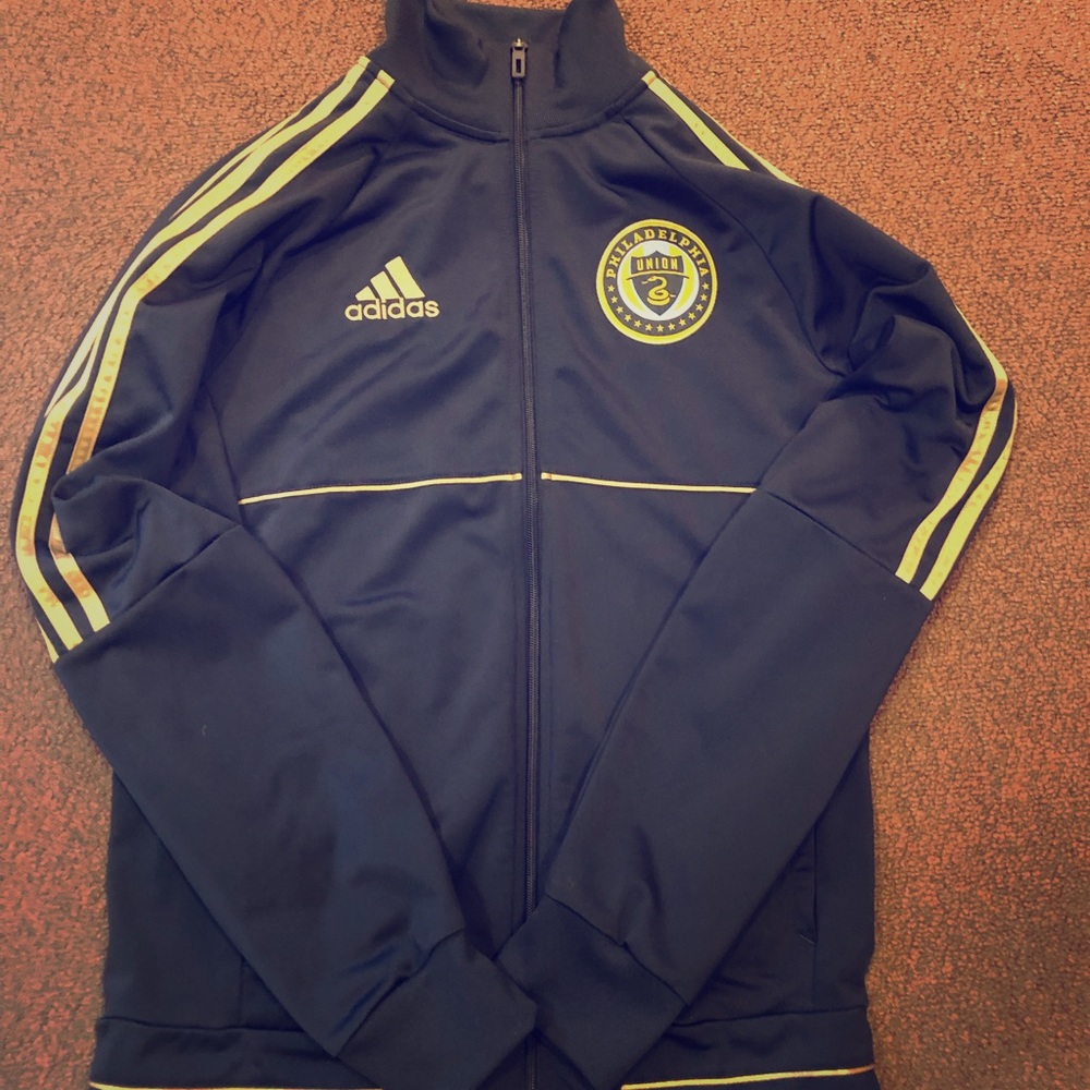 Philadelphia Union Men’s size small zip up